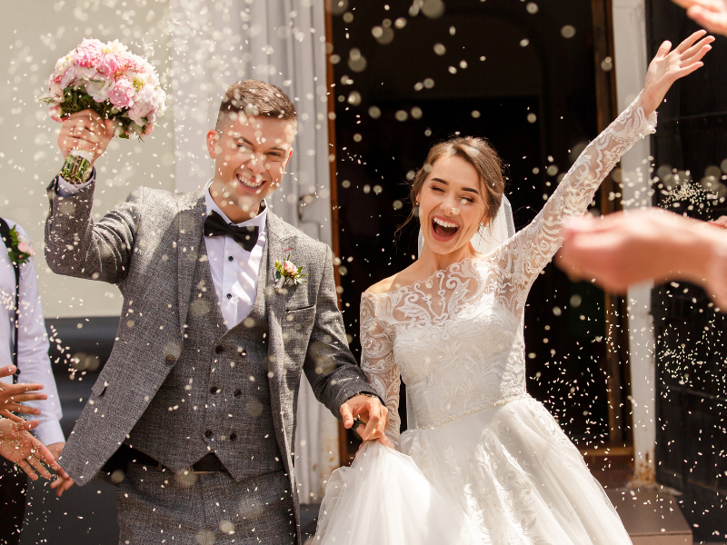 Wedding singer — ceremonies, receptions, first dances